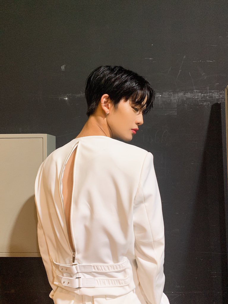 씨나인 근데 좀 변태같아 좋은 의미로 | 인스티즈