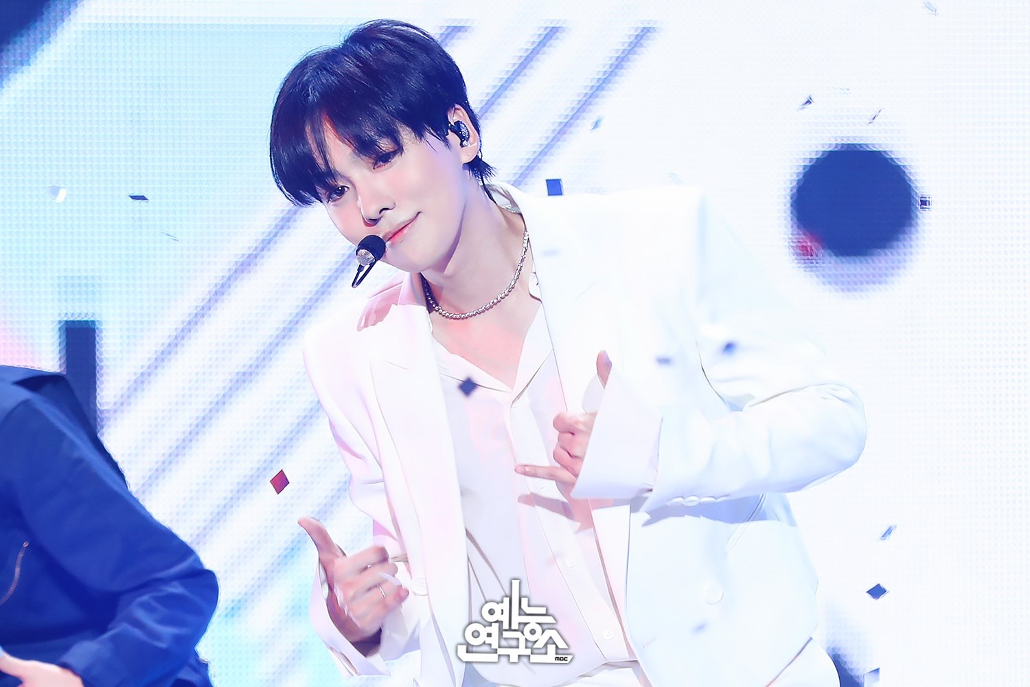 ☁️화이트 김진우☁️ | 인스티즈