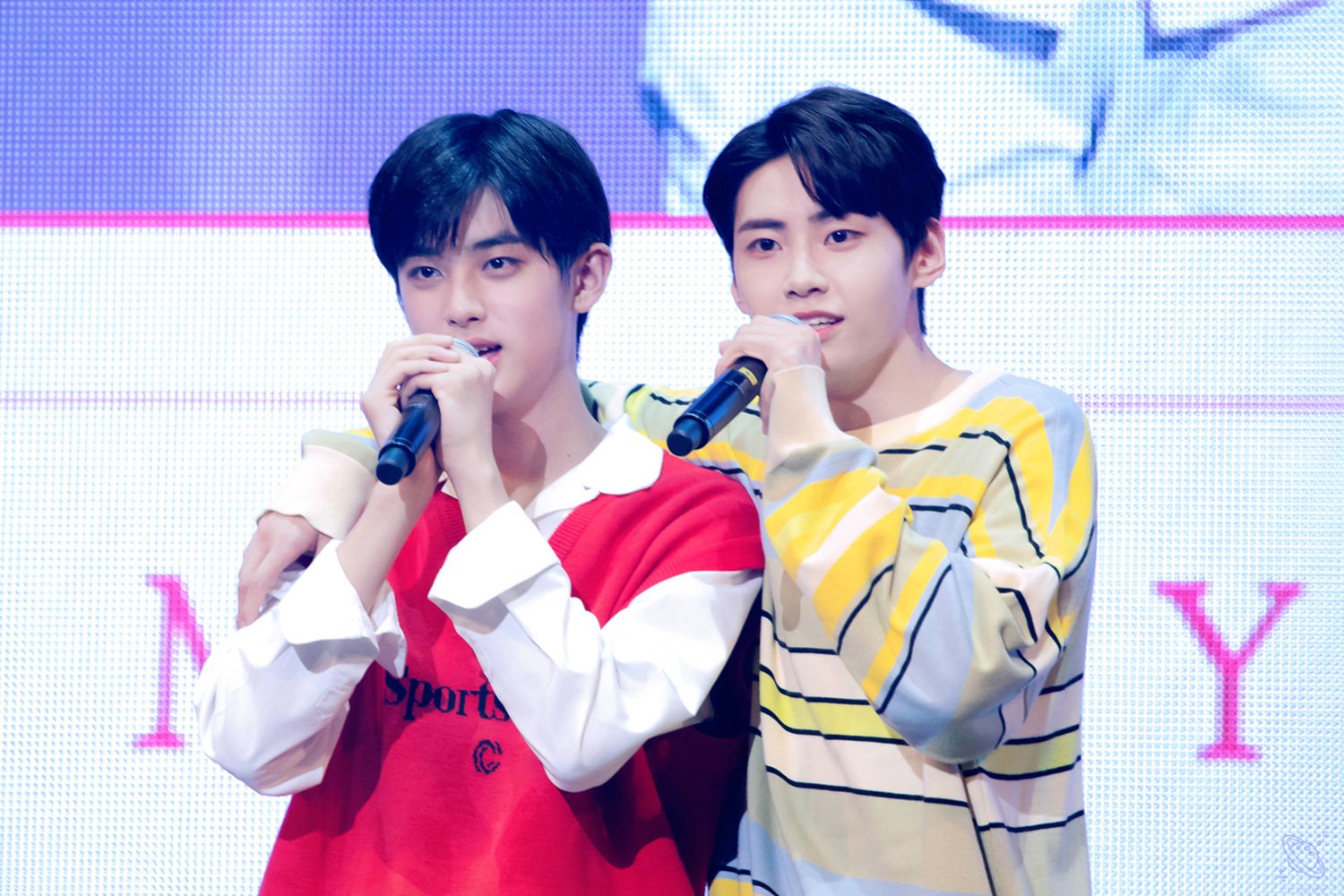 야 진혁이 민규 다 들어와 | 인스티즈