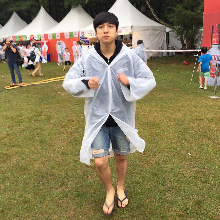 데뷔초 데이식스 성진 셀카 갬성 잊지모태••• | 인스티즈