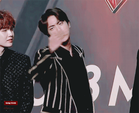 이거 방탄 진이 나한테 뽀뽀날리는거 맞지? | 인스티즈