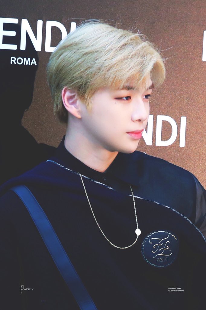 강다니엘 금발..ㅊㅅㅊㅅ | 인스티즈