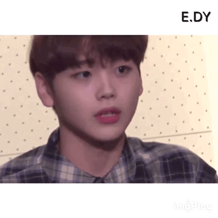 팬한테 인사하는 형준이 짤들 진짜진짜 귀여움 다들 보고가 | 인스티즈