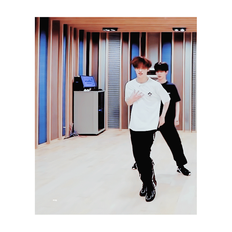 요즘 아이돌들 보면 이게 인간의 비율이 맞나 싶어져 | 인스티즈