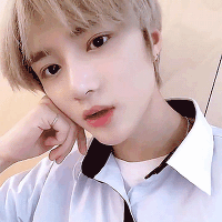 투바투 범규 너무 좋아서 같이 보자고 짤 놓고 갑니다 | 인스티즈