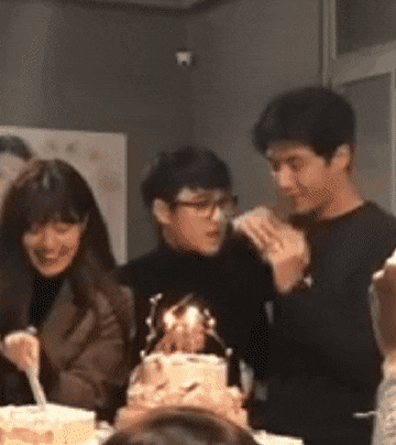 ㄱ 나 진짜...이거 보고 망붕렌즈 엄청 꼈었는데........... | 인스티즈