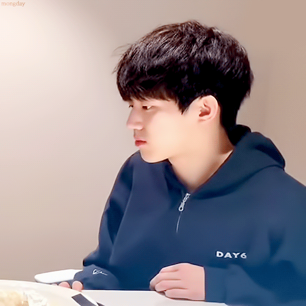 아 얘 신난거봨ㅋㅋㅋㅋㅋㅋ찐 강쥐같아ㅠㅠㅠㅠㅠㅠㅠㅠ/ 데이식스 | 인스티즈