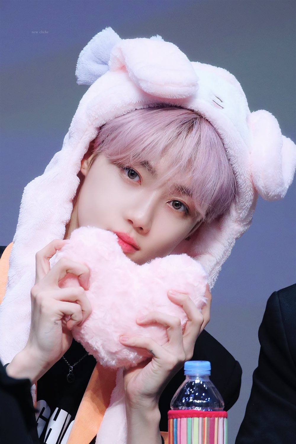 헐 더보이즈 뉴 552일만에 어두운색으로 염색함 | 인스티즈