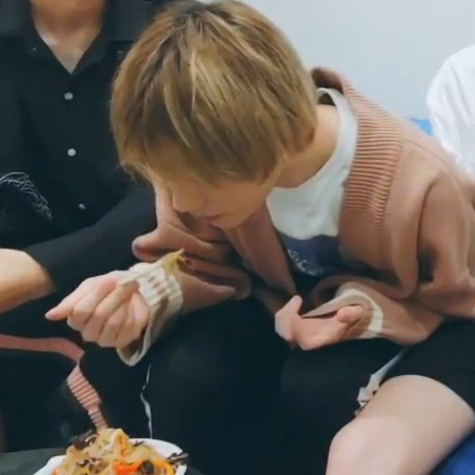 투바투 잘 먹는 애랑 못 먹는 애 차이 | 인스티즈