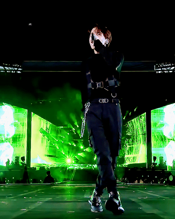 제이홉 해외인기 진짜 ㄹㅇㄹㅇ탑인듯 | 인스티즈