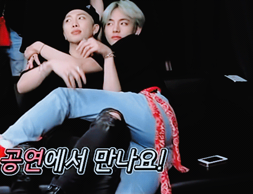 그 얼굴에 이런 애교는 진짜 반칙이지 | 인스티즈