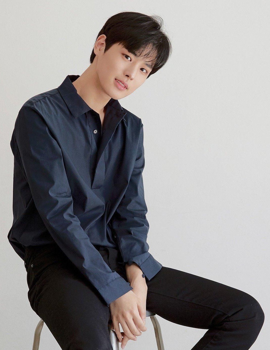 그래서 최병찬 애쉬그레이 언제 한대????? | 인스티즈