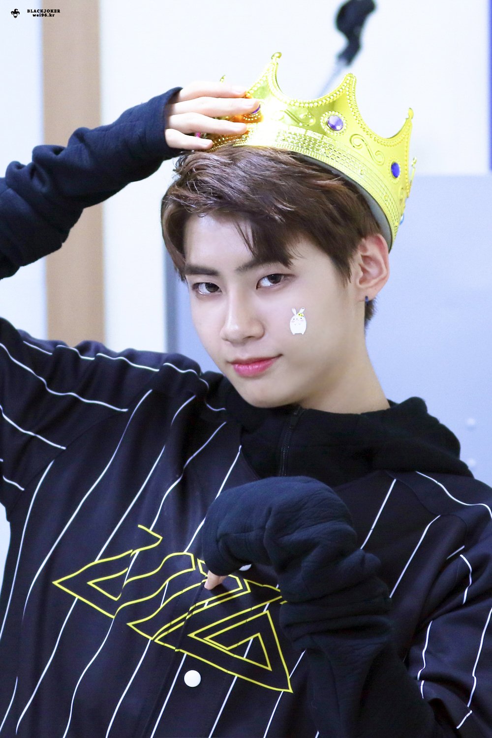 이진혁 초면짤 도전한다 | 인스티즈