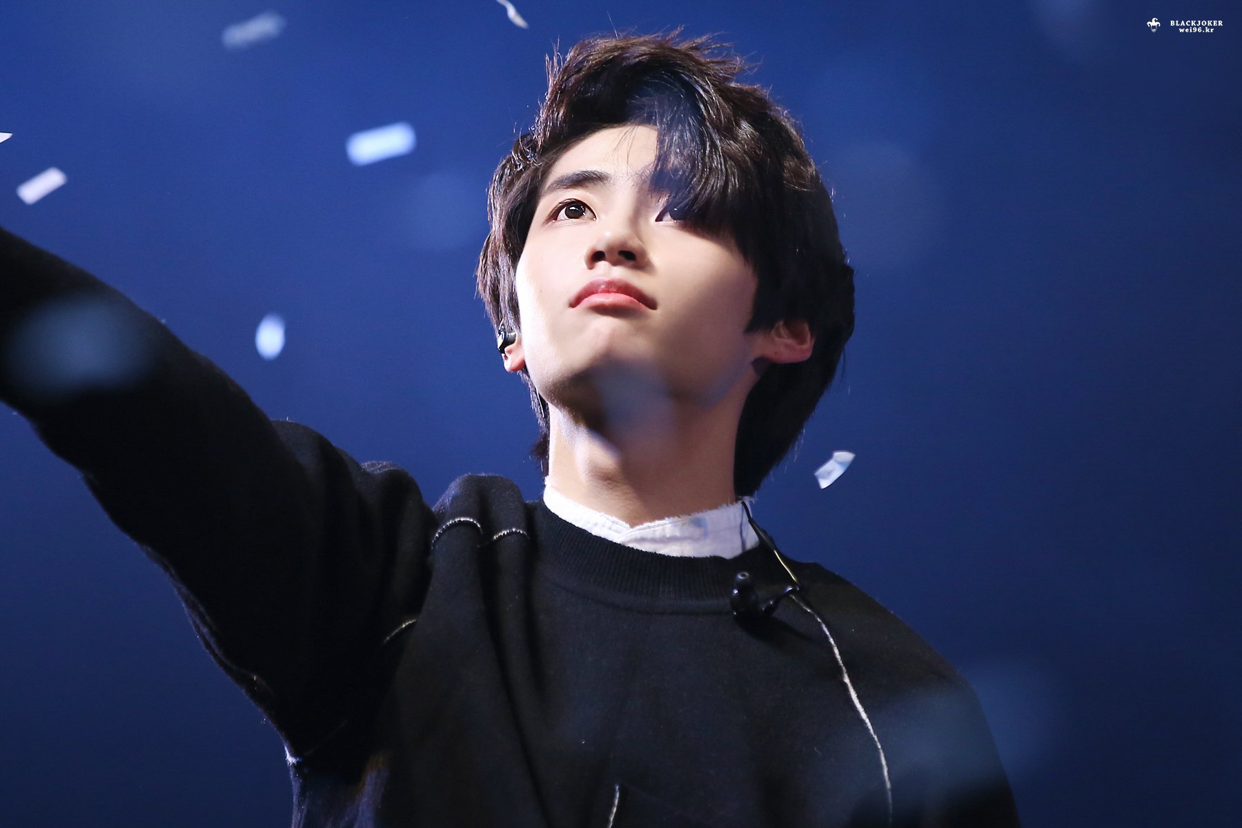 진혁이 이런 헤어 스탈도 잘 어울린다 | 인스티즈