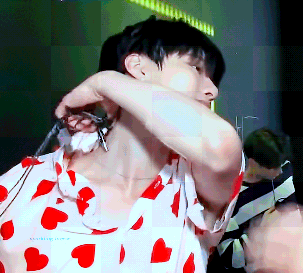 아니 오빠 저 죽어요 진짜 나 죽는꼴 보고싶어? | 인스티즈