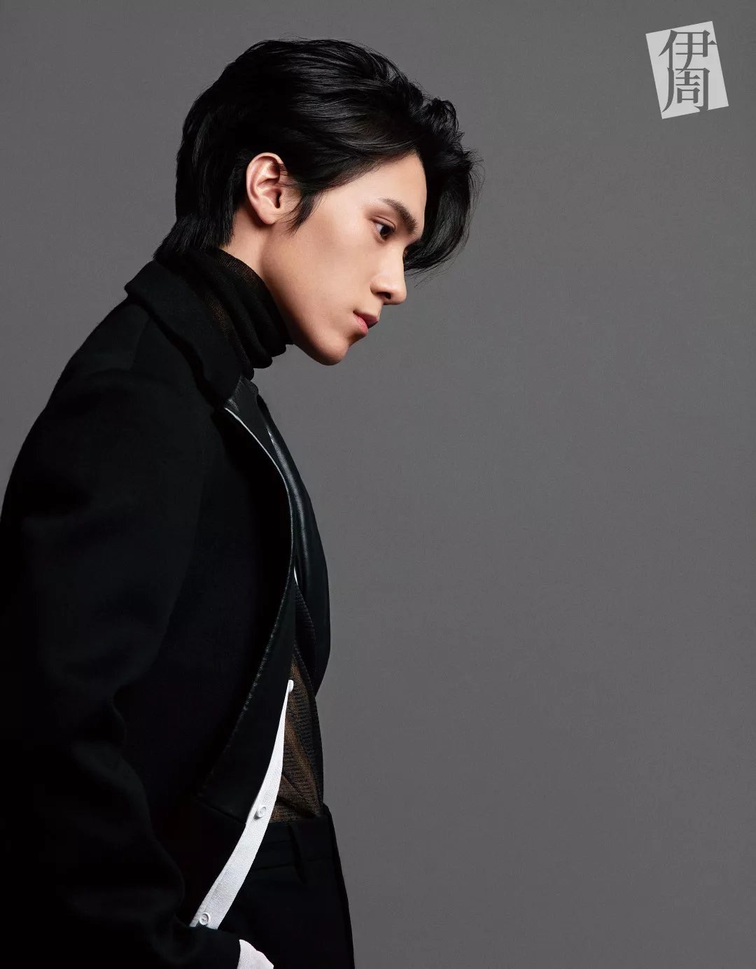 처음 봤을땐 SM상 아니라고 생각했는데...아니었다.. 나랑 눈 똑같은 수만씨가 가끔.. 원망스럽다.... | 인스티즈