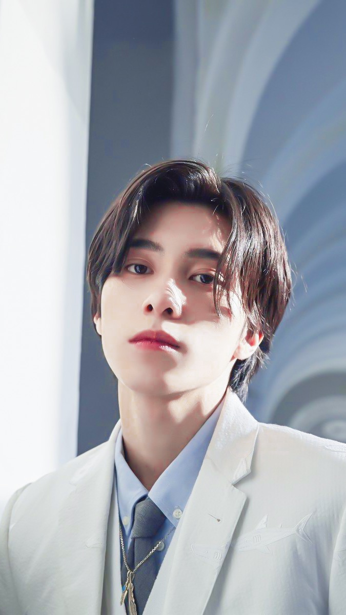 처음 봤을땐 SM상 아니라고 생각했는데...아니었다.. 나랑 눈 똑같은 수만씨가 가끔.. 원망스럽다.... | 인스티즈