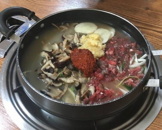 충북 청주에서 엄청 유명하다는 어느 찌개집...jpg | 인스티즈