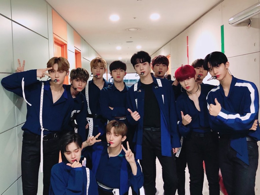 켜줘 의상 욕하지마 난 내 최애 활동의상임 | 인스티즈