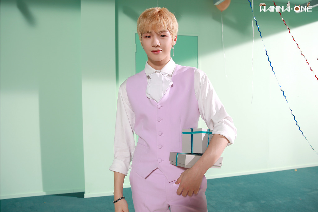 강다니엘 금발..ㅊㅅㅊㅅ | 인스티즈