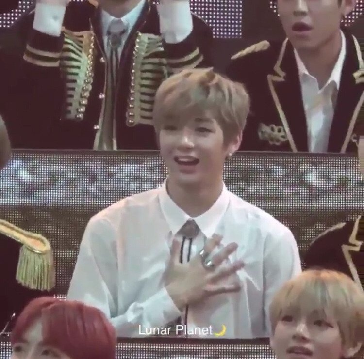 강다니엘은 역시 저화질이지 | 인스티즈