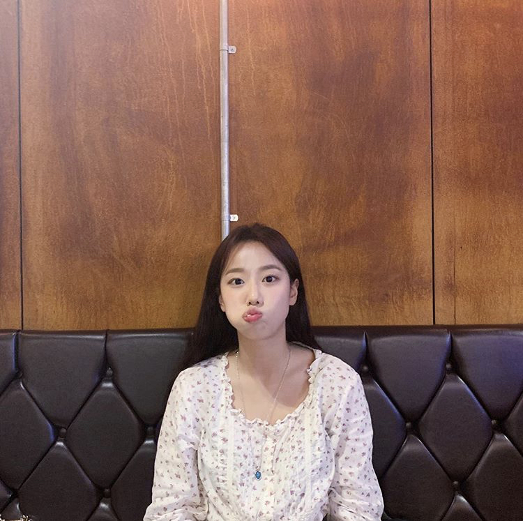 💛여돌 셀카나 일상사진 줄 싸람🧡 나도 줄게 !! | 인스티즈