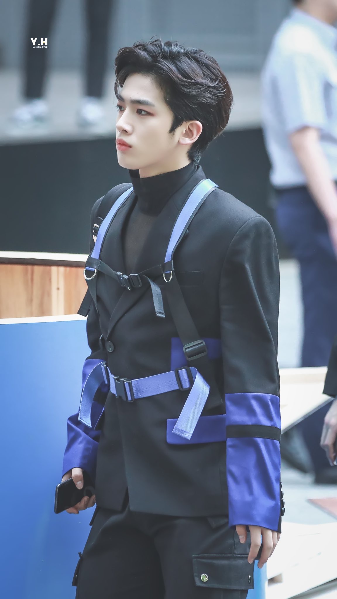 김요한 옆선 쳐돌이 나야...... 요근래 본 사람들 중 제일 예뻐 | 인스티즈