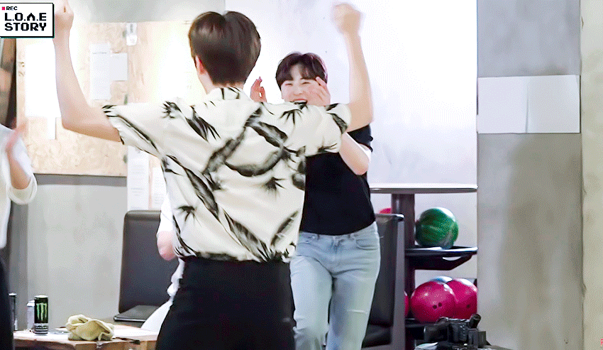 뉴이스트 이거 너무 행복해보여서 눈물난다 | 인스티즈