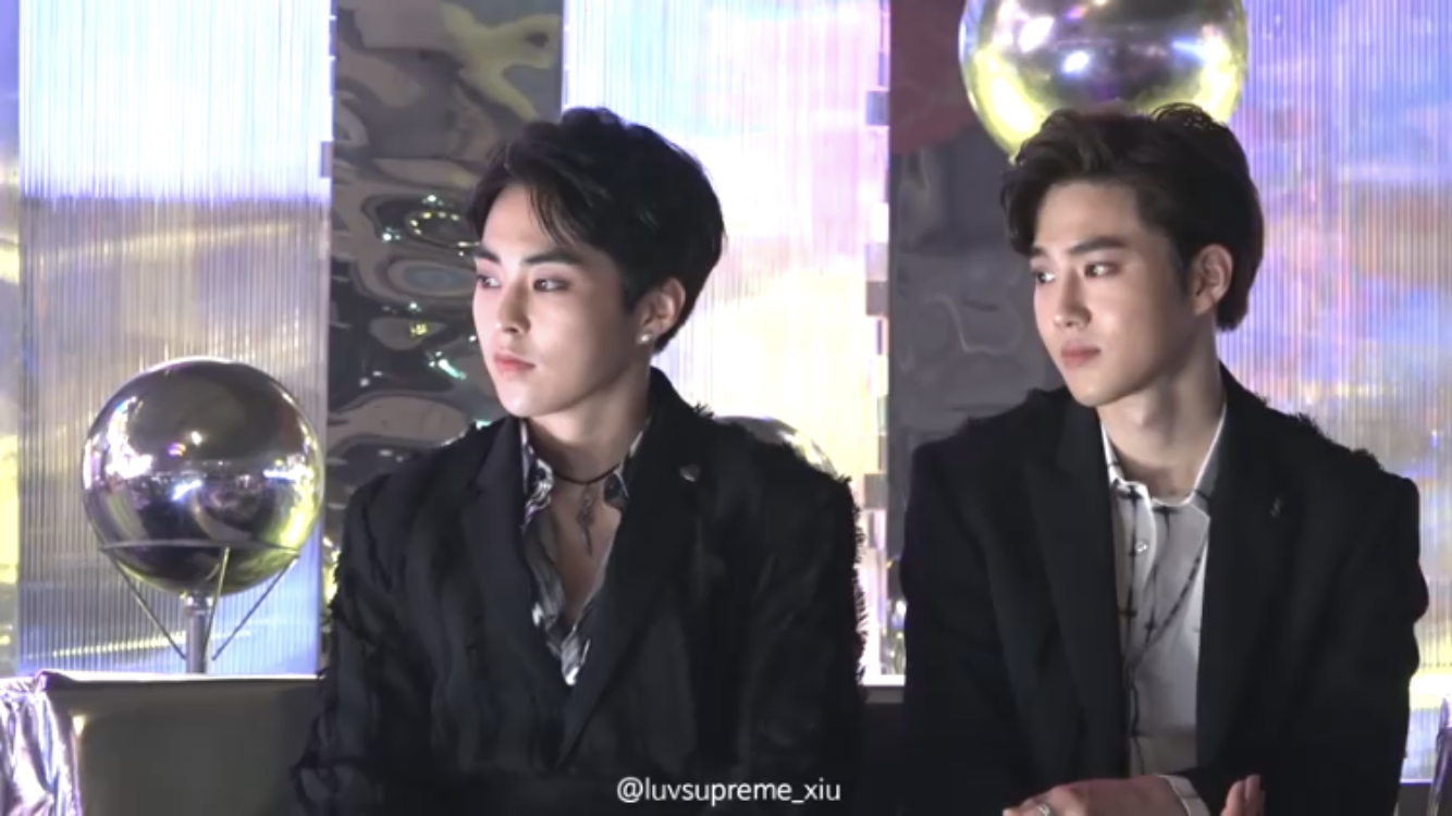 왜 엑소가 비주얼 그룹이라고 하는지 방금 깨달음 리액션 영상 보다가 들어온 수호 시우민인데 얼굴 때문에 캡쳐함; | 인스티즈