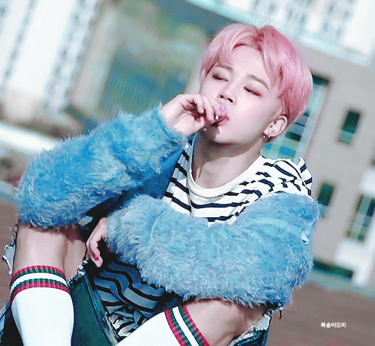 방탄 지민 분위기 독보적으로 묘하다 진짜 | 인스티즈