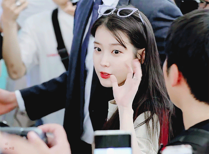 퇴근했는데 실검 아이유 콘서트 티켓팅 뭔데....? | 인스티즈