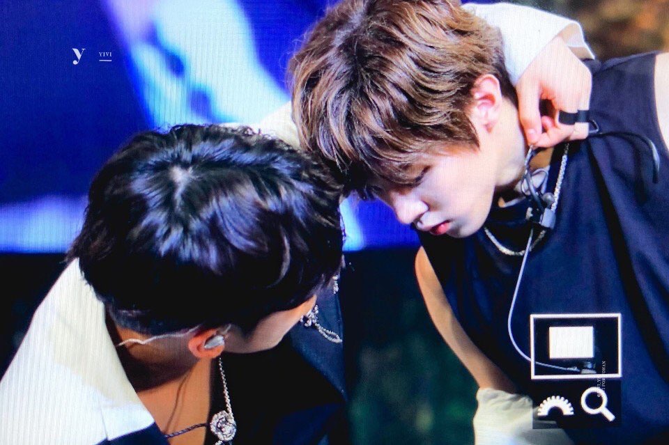 ㄱ 사람 볼때 눈 바라본다는 연하(요캣) | 인스티즈