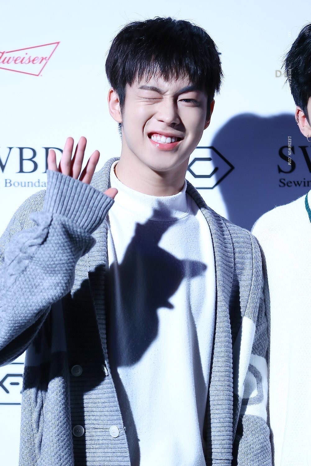 너모 귀여워서 지구반 접어버리고싶다... | 인스티즈