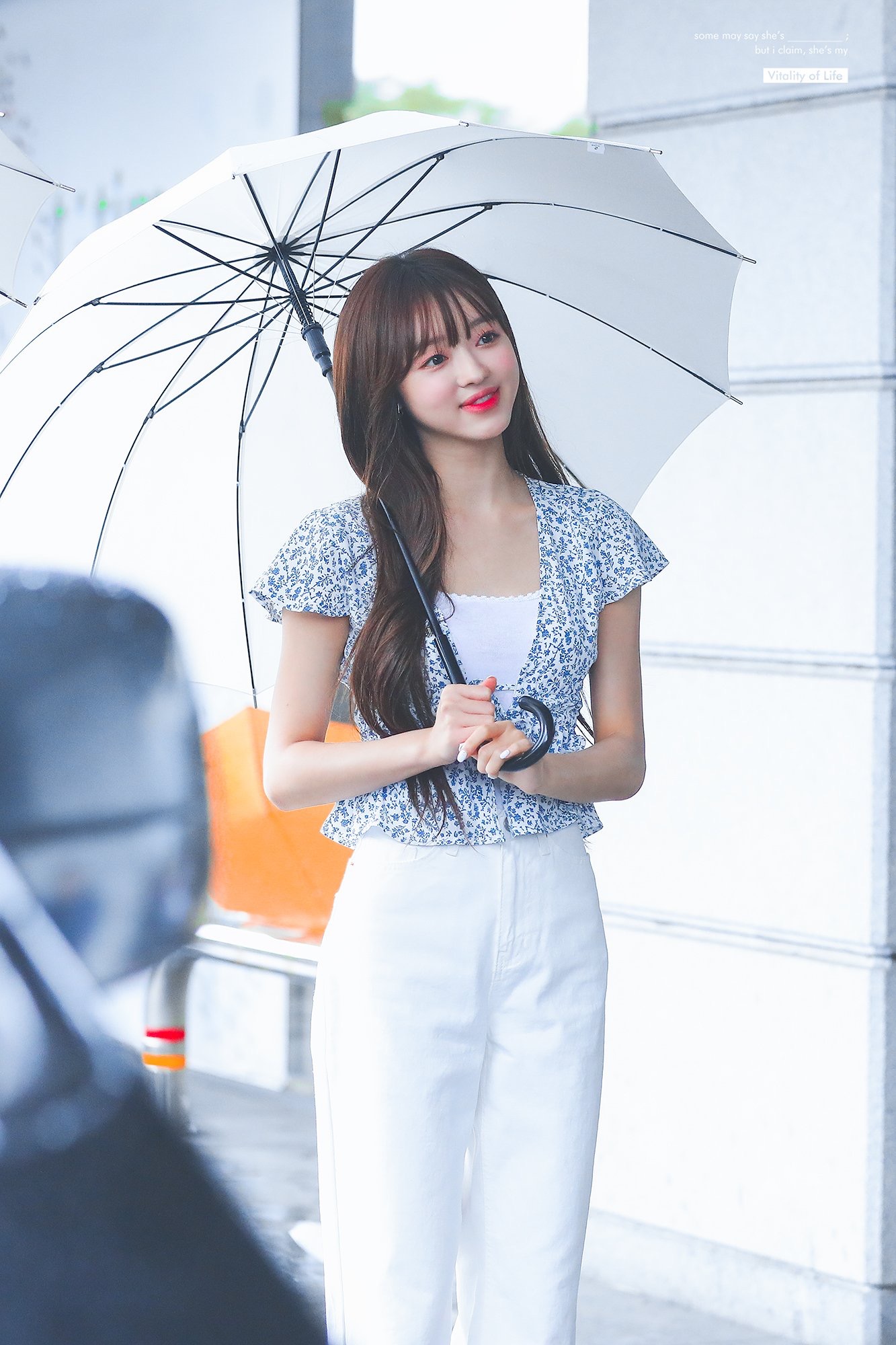 유아 이런 옷 너무 잘 어울리지 않니 | 인스티즈