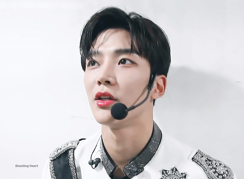 로운 사랑해... 난 원래부터 당신을 알고잇엇다고...... | 인스티즈