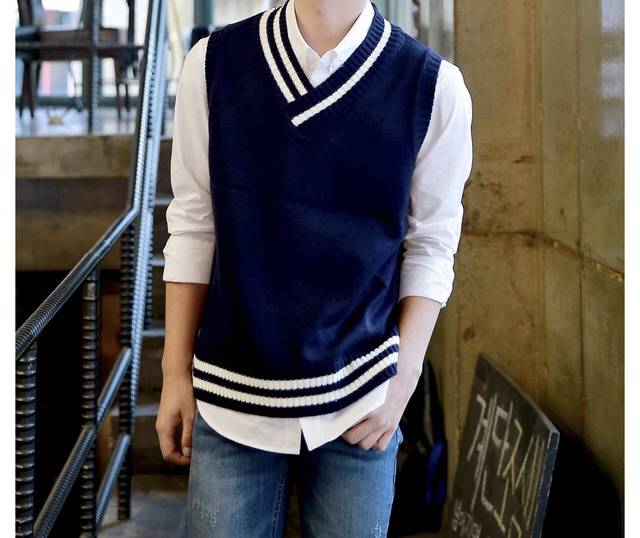 조끼 어떤 색이 더 예뻐? 골라줘 ㅜ | 인스티즈