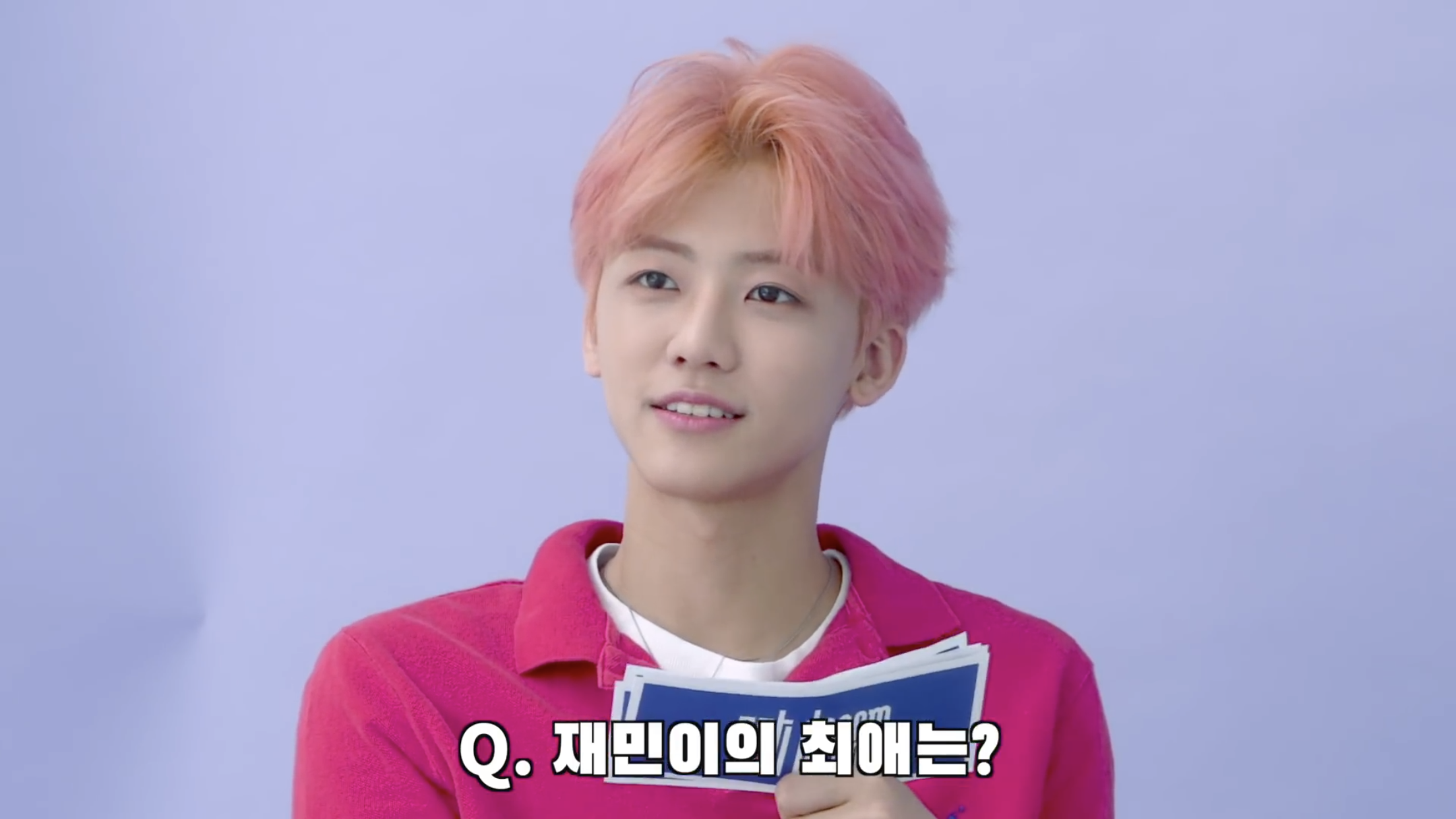 영상보다가 지금 그냥 캡쳐한건데 이 얼굴이 말이 안 된다,, | 인스티즈