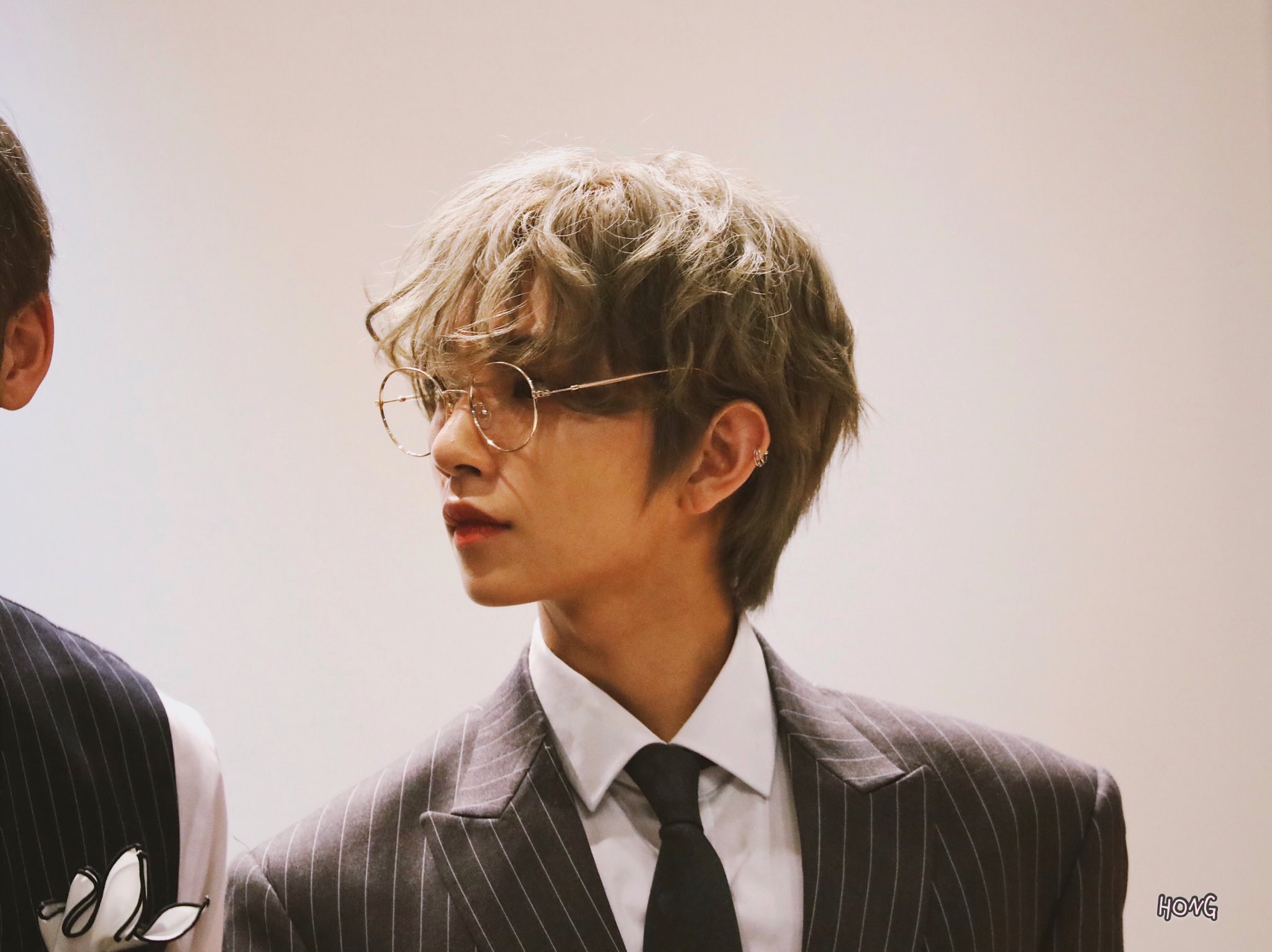 방금 저장하고 온 세븐틴 조슈아짤 | 인스티즈