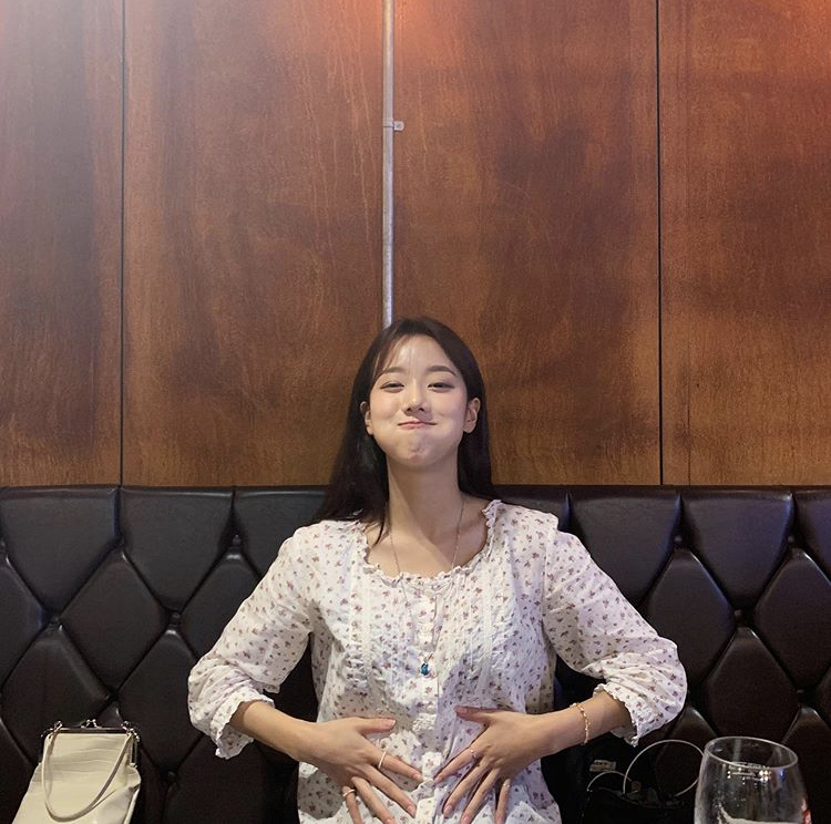 💛여돌 셀카나 일상사진 줄 싸람🧡 나도 줄게 !! | 인스티즈