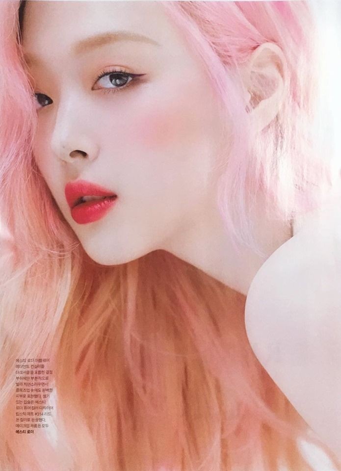 진짜... 솔직히 돌판에 다시는 없을 독보적 비쥬얼이다... | 인스티즈