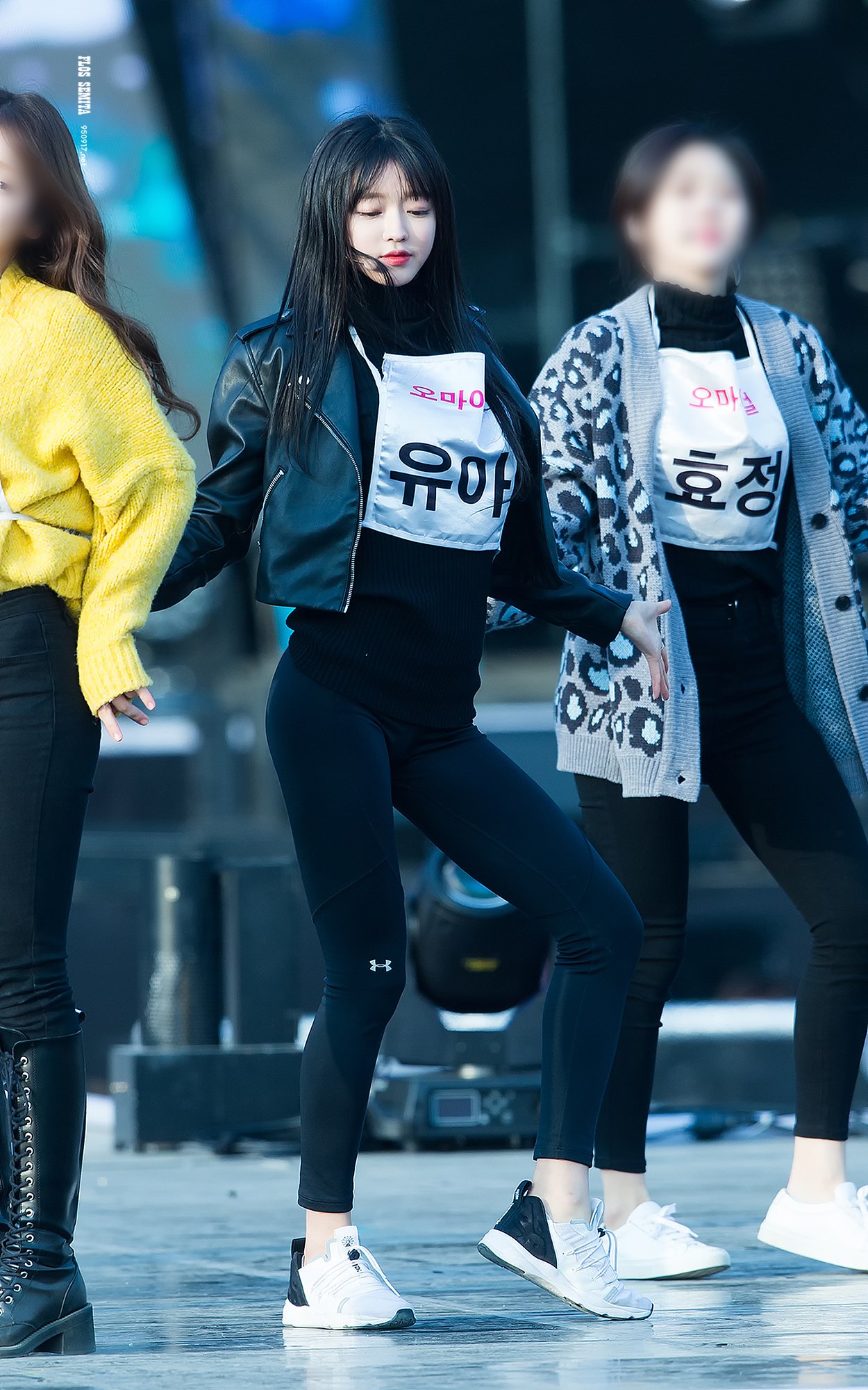 내가 좋아하는 유아 사복 놓고간다.jpg | 인스티즈