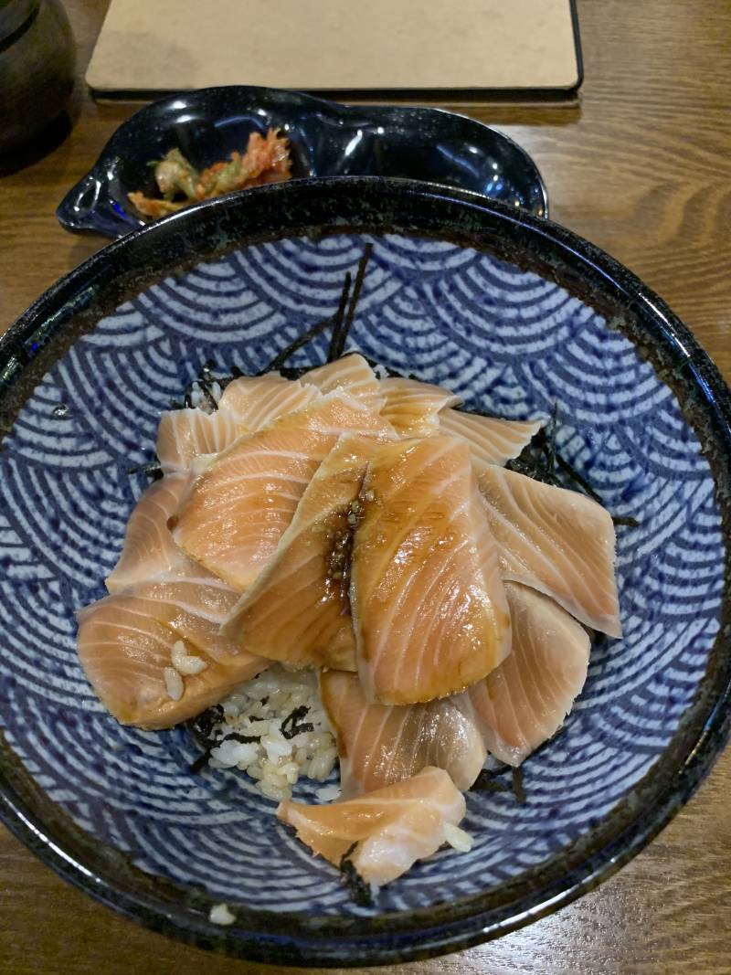 익들아 이 연어 상한거 같아?? | 인스티즈