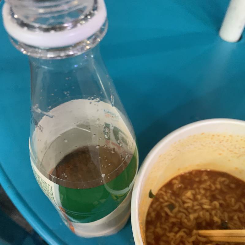 박쓰니 학원 끝나고 지쳐 편의점 혼맥 중이라 밝혀••• | 인스티즈