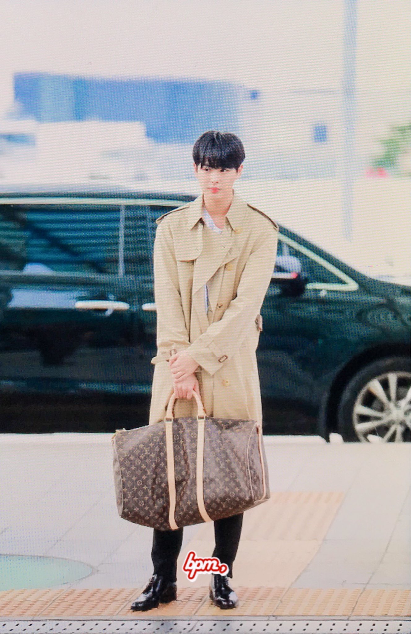 최병찬 트렌치 입었오 | 인스티즈