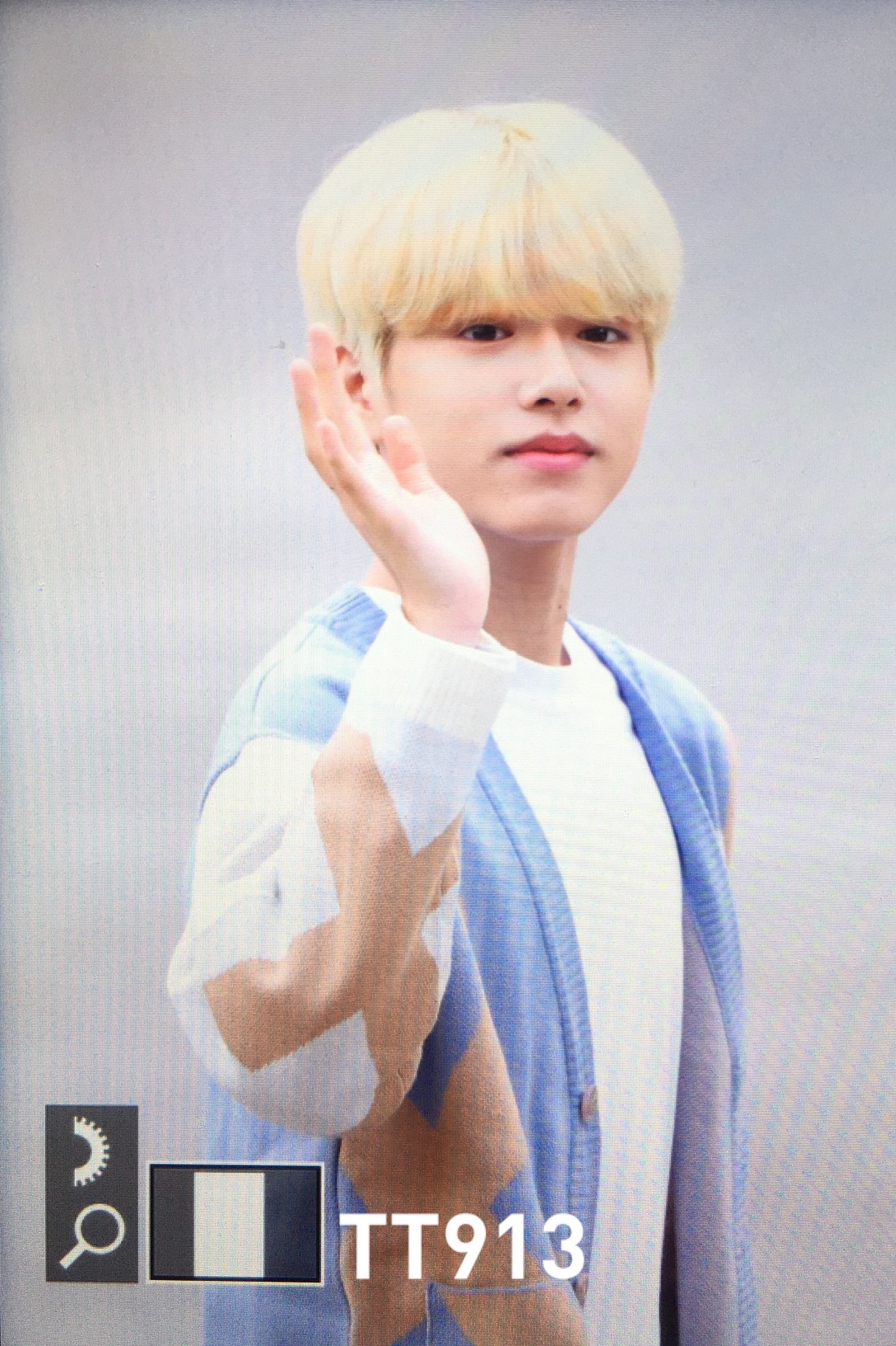 이진우 뮤뱅 출근길 ㅠㅠㅠㅠ 아침부터 귀엽다ㅠㅠㅠ | 인스티즈