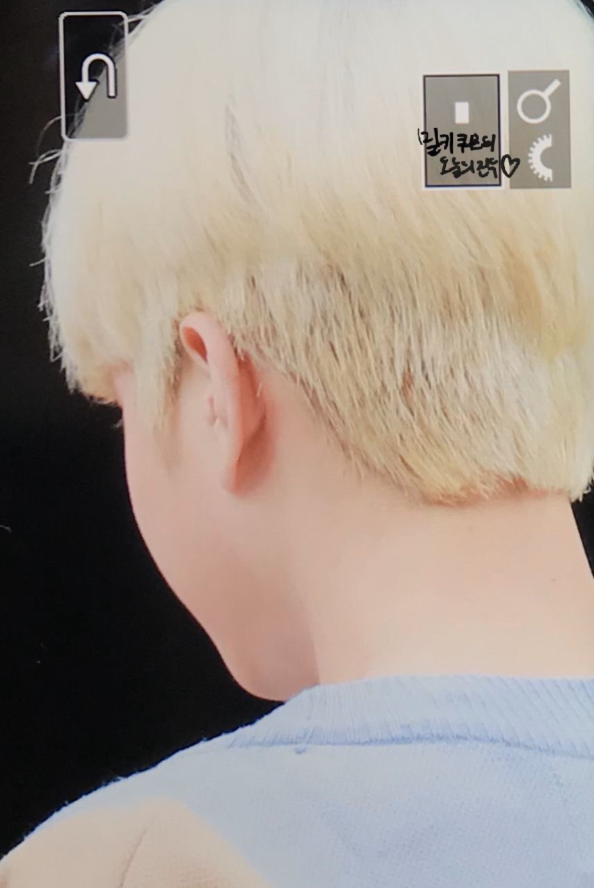 이진우 뮤뱅 출근길 ㅠㅠㅠㅠ 아침부터 귀엽다ㅠㅠㅠ | 인스티즈