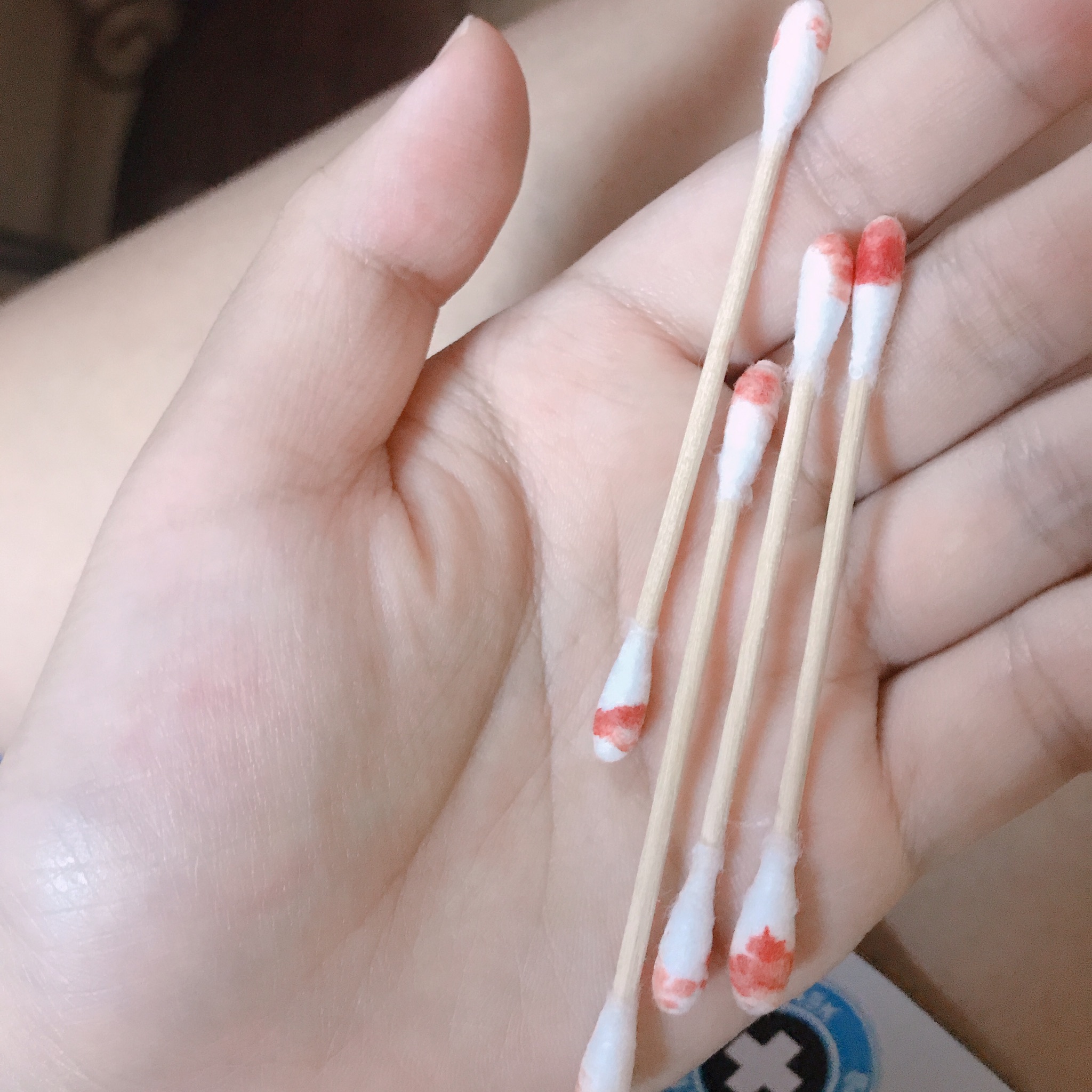 엄청난 피고름이 섞인 여드름을 짰더니 40 | 인스티즈