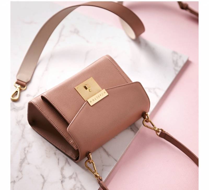 가방 색 골라줘!! | 인스티즈