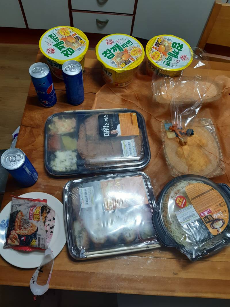 씨유에서 2만원어치 사먹는 내 인생이 레전드 ㅎ | 인스티즈