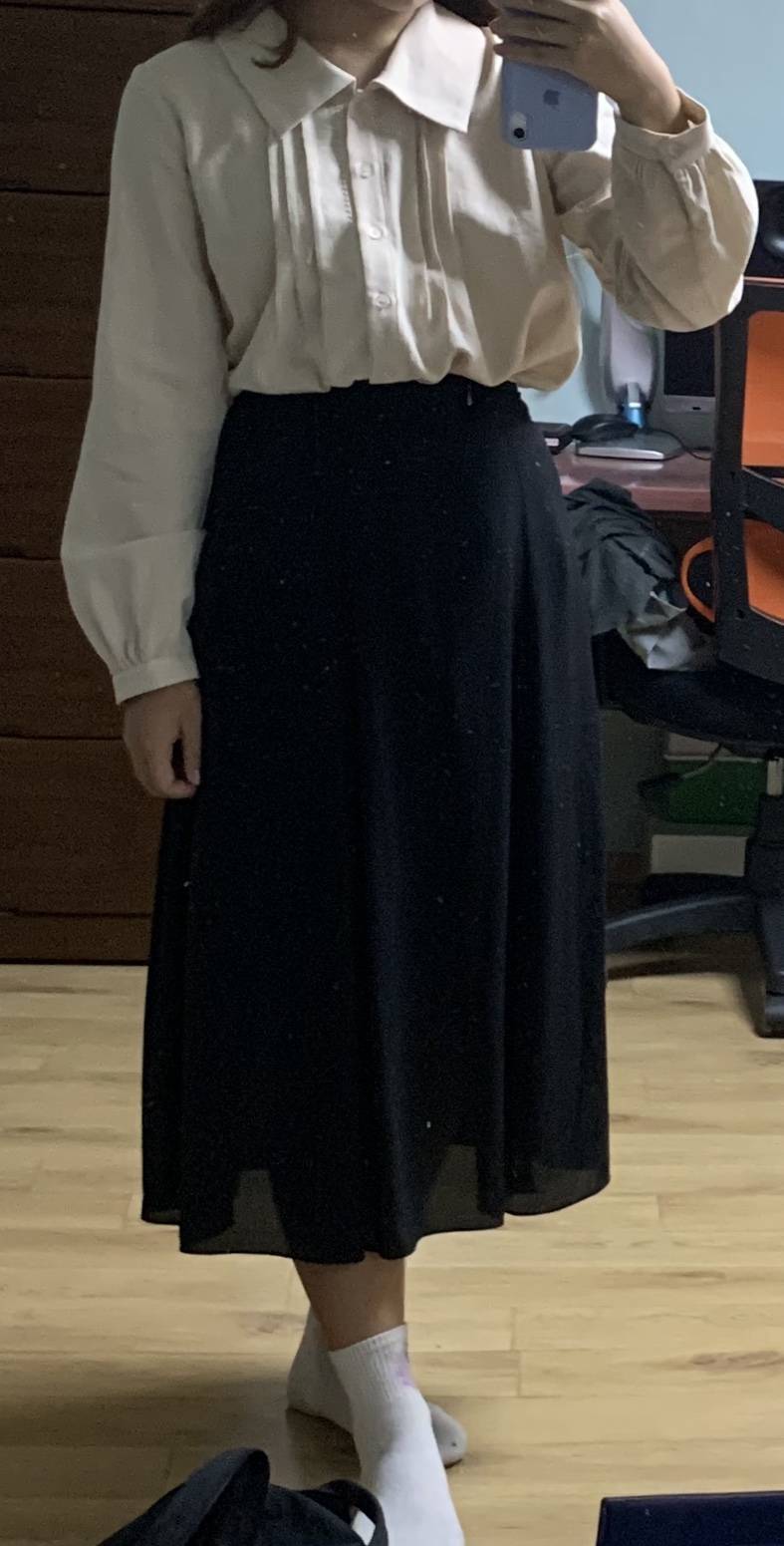 소개팅 나가는데 치마좀 골라줘ㅠㅠ | 인스티즈